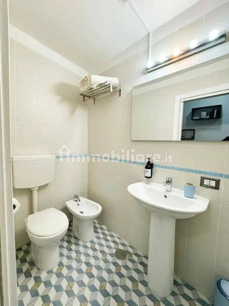 Bilocale via piazza Larga 10, Borgo Orefici, Napoli - foto 4