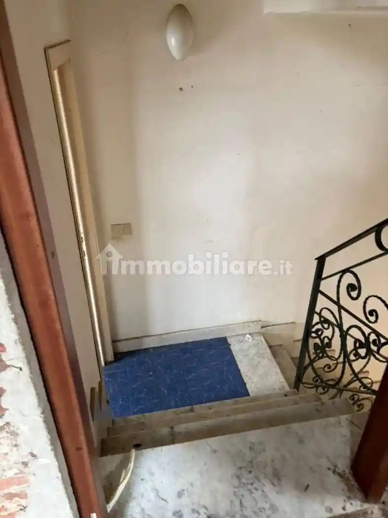 Terratetto unifamiliare 270 m², da ristrutturare, Centro, Viareggio - foto 4