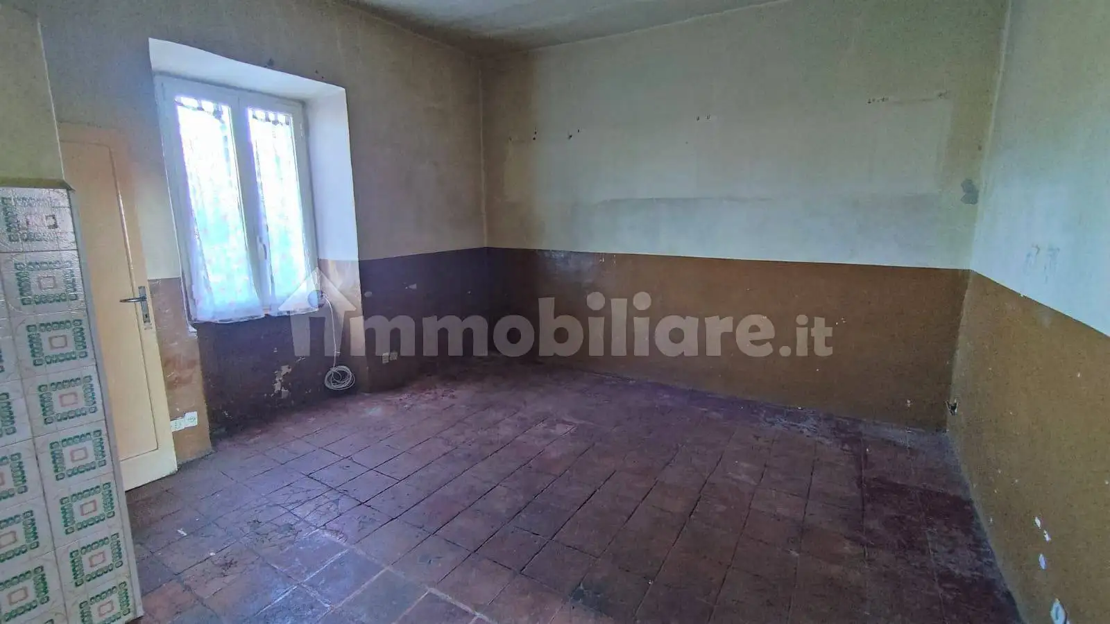 Appartamento in vendita a Castel Madama