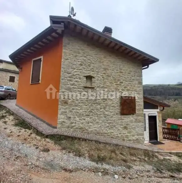 Palazzo - Stabile in asta a Tavoleto