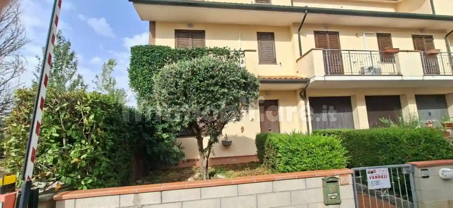 Villetta a schiera - foto 2