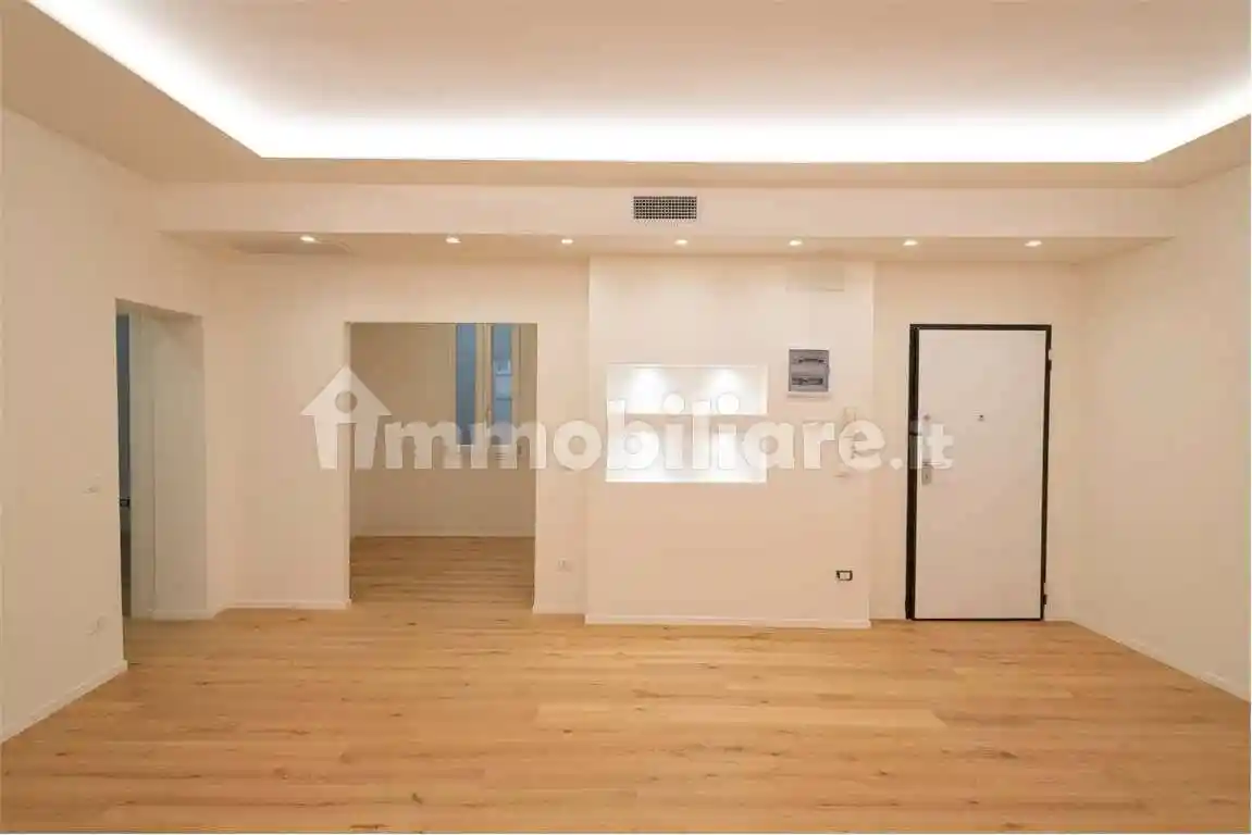 Quadrilocale ottimo stato, primo piano, Centro Storico, Reggio Emilia - foto 5