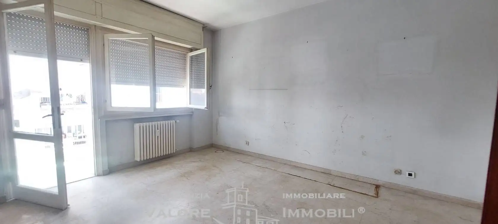 Appartamento in vendita a Livorno