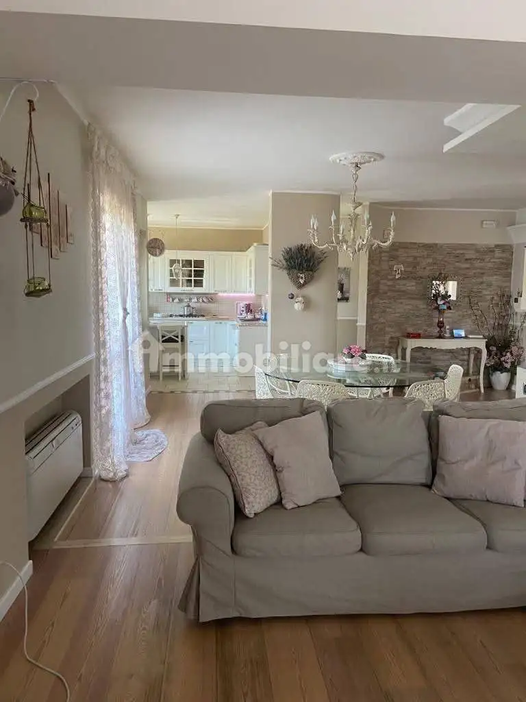 Appartamento in vendita a Somma Vesuviana