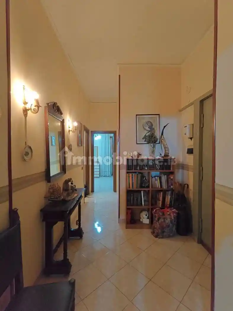 Bilocale via San Cosmo Fuori Porta Nolana, Garibaldi - Ferrovia, Napoli - foto 4