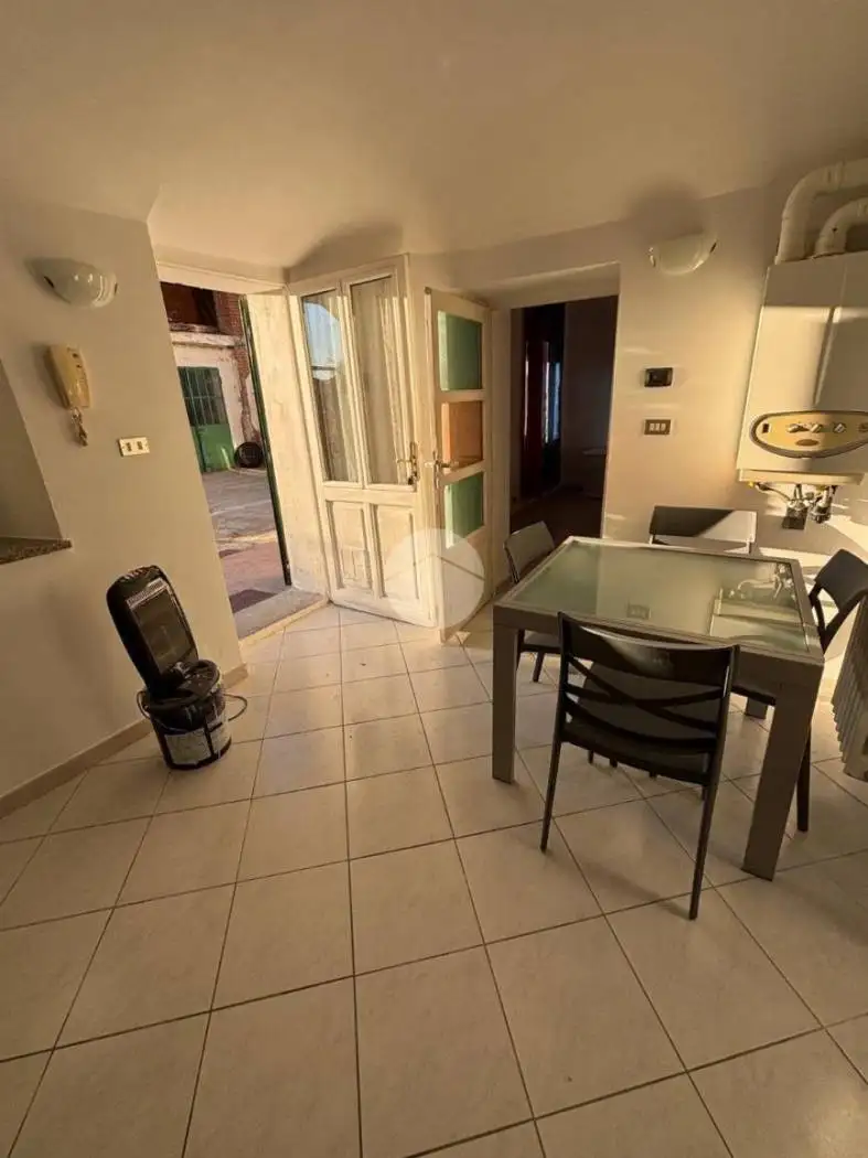 Bilocale Str. Grangiotti 18, Gamba, Grangiotti, Caselle Torinese - foto 3