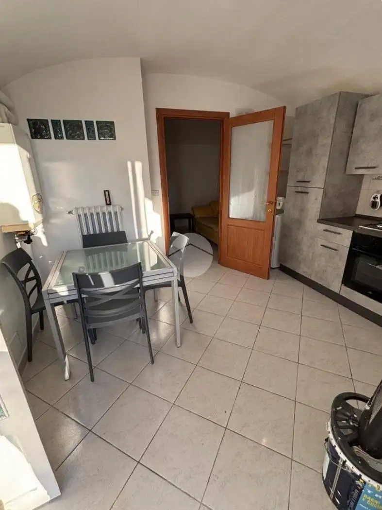 Bilocale Str. Grangiotti 18, Gamba, Grangiotti, Caselle Torinese - foto 4