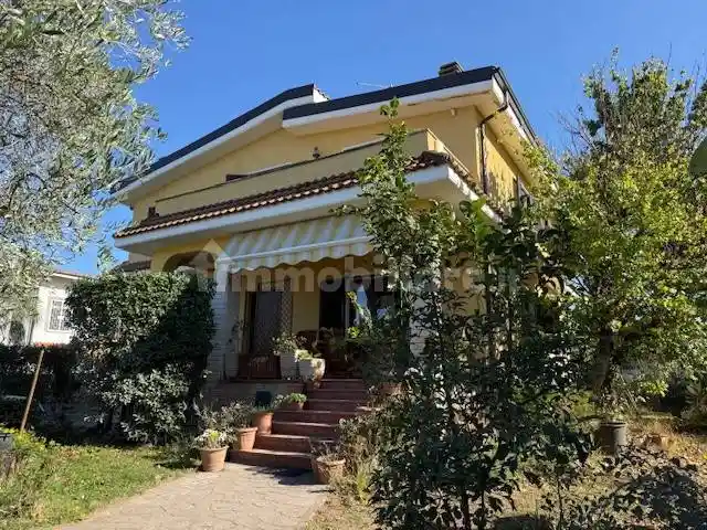 Villa unifamiliare via Guglielmo Rondelet, Castel di Leva, Roma - foto 2
