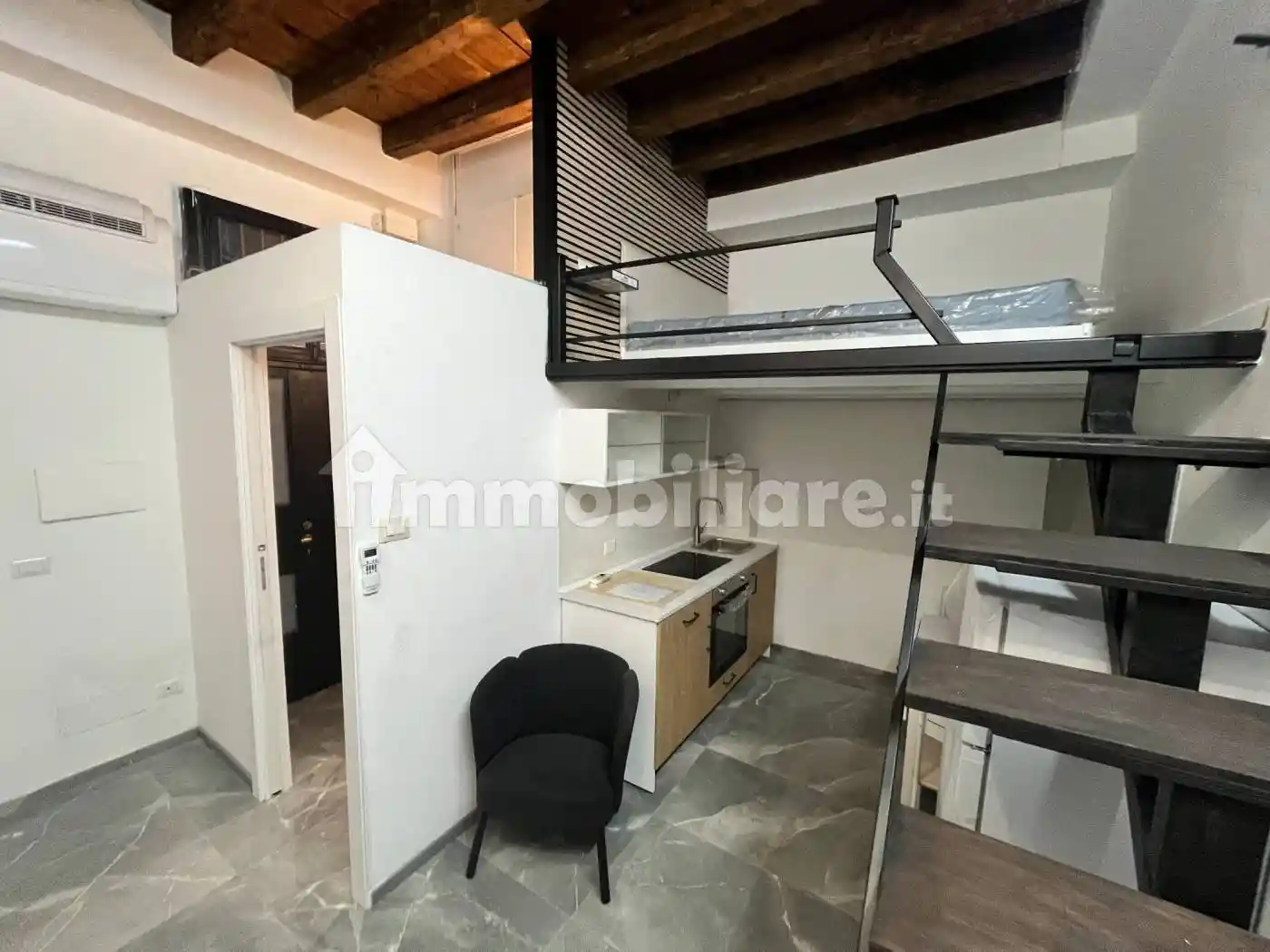 Monolocale via Martiri Oscuri 3, Rovereto, Milano - foto 3