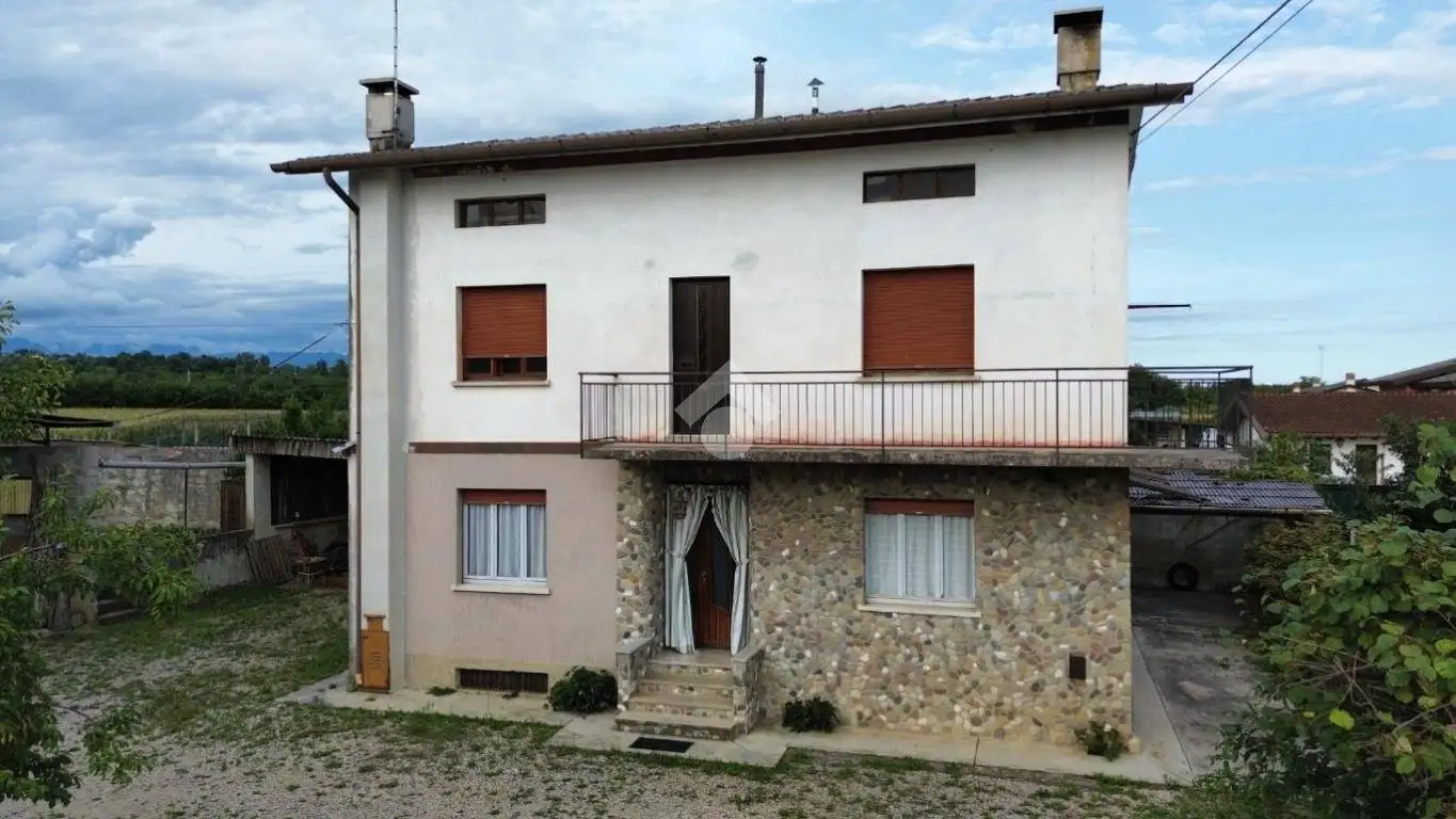 Casa indipendente in vendita a Fagagna