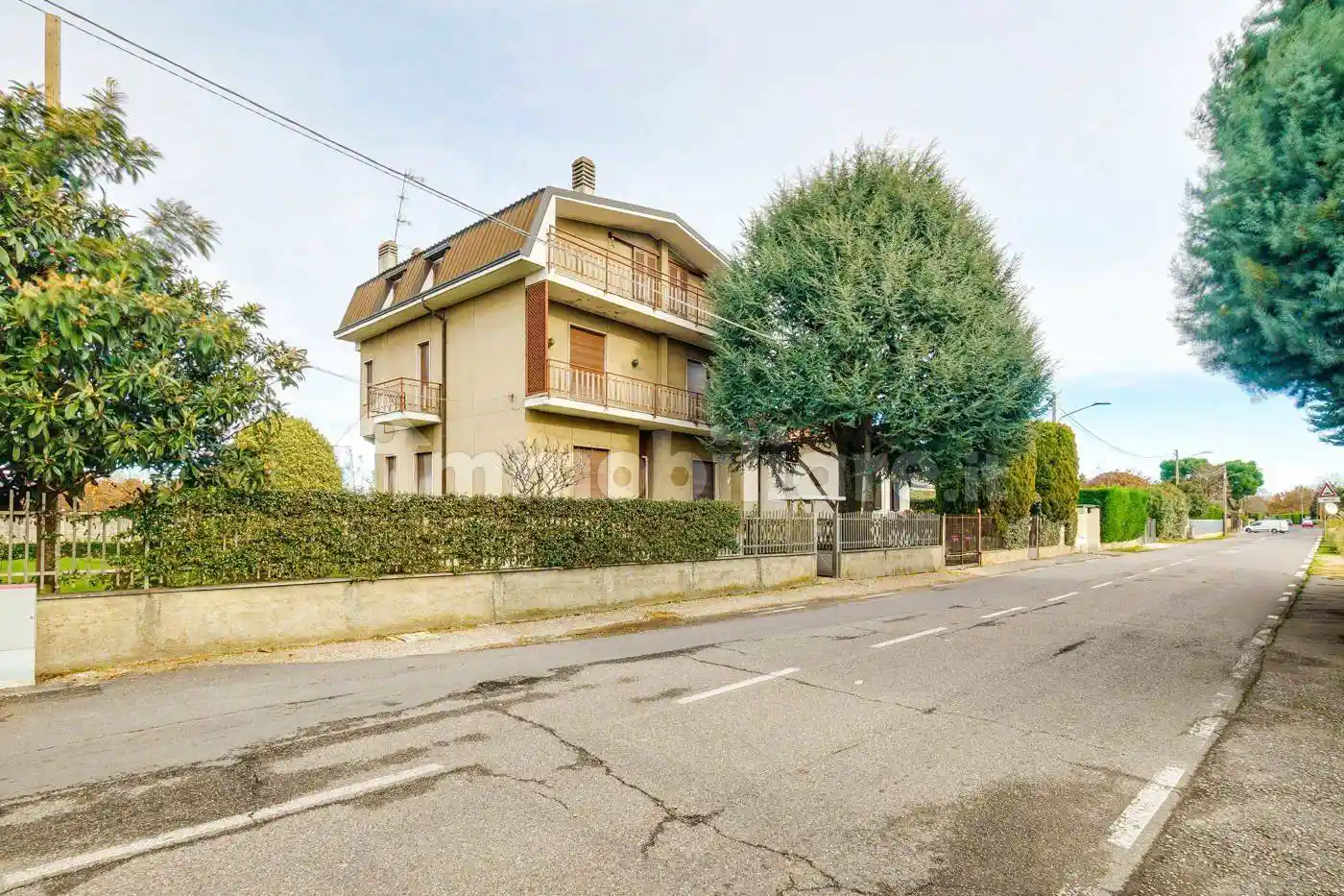 Villa in vendita a Saronno