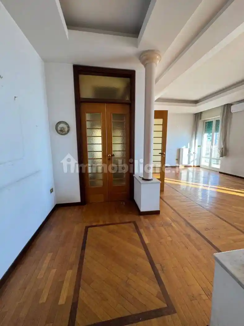 Appartamento corso Europa 1, Vomero, Napoli - foto 3