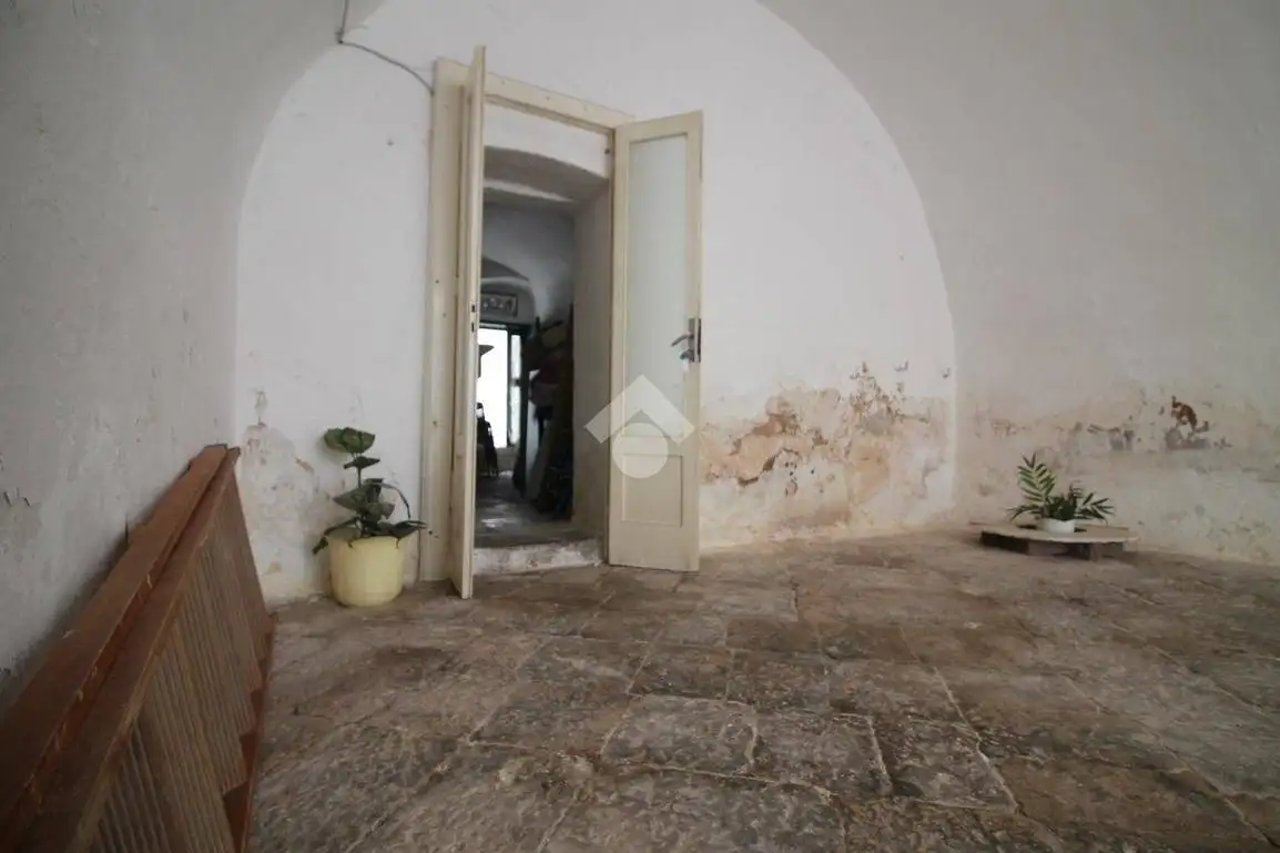 Terratetto unifamiliare 50 m², da ristrutturare, Via Ludovico, Corso Umberto I, Vittorio Emanuele, Ostuni - foto 5