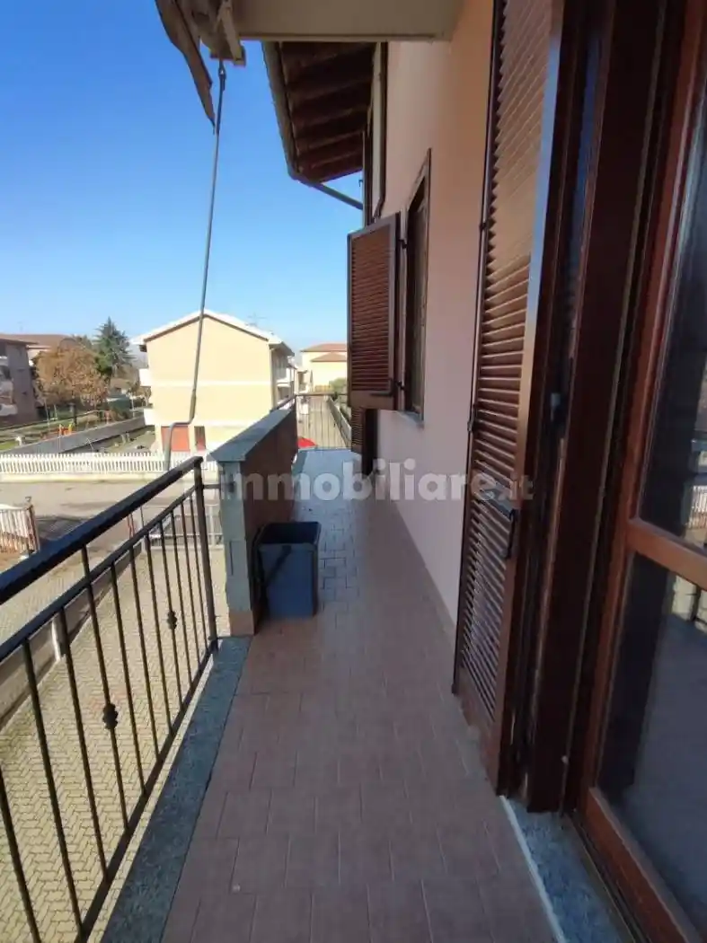 Trilocale via Giuseppe Ungaretti, Centro, Cilavegna - foto 3