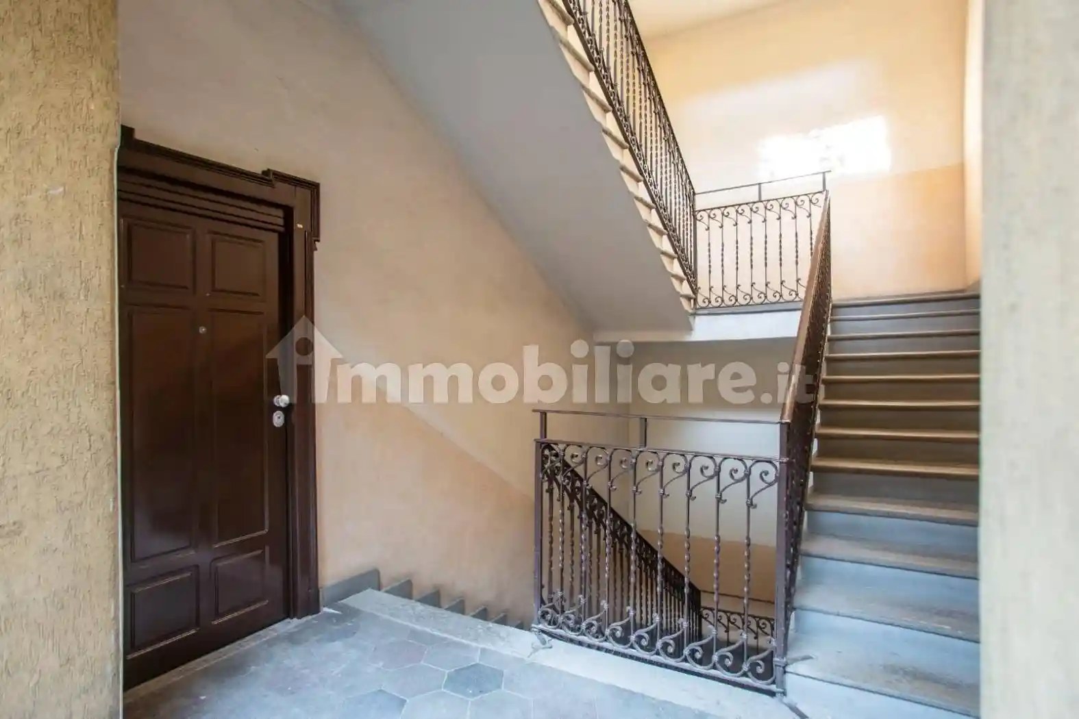 Bilocale ottimo stato, primo piano, Paolo Sarpi, Milano - foto 4