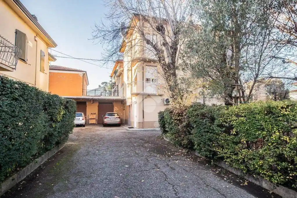 Trilocale via Dante Alighieri 2, Centro, Correggio - foto 2