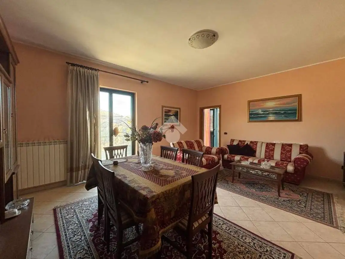 Quadrilocale via John Kennedy 8, Castelnuovo Vomano, Castellalto - foto 2