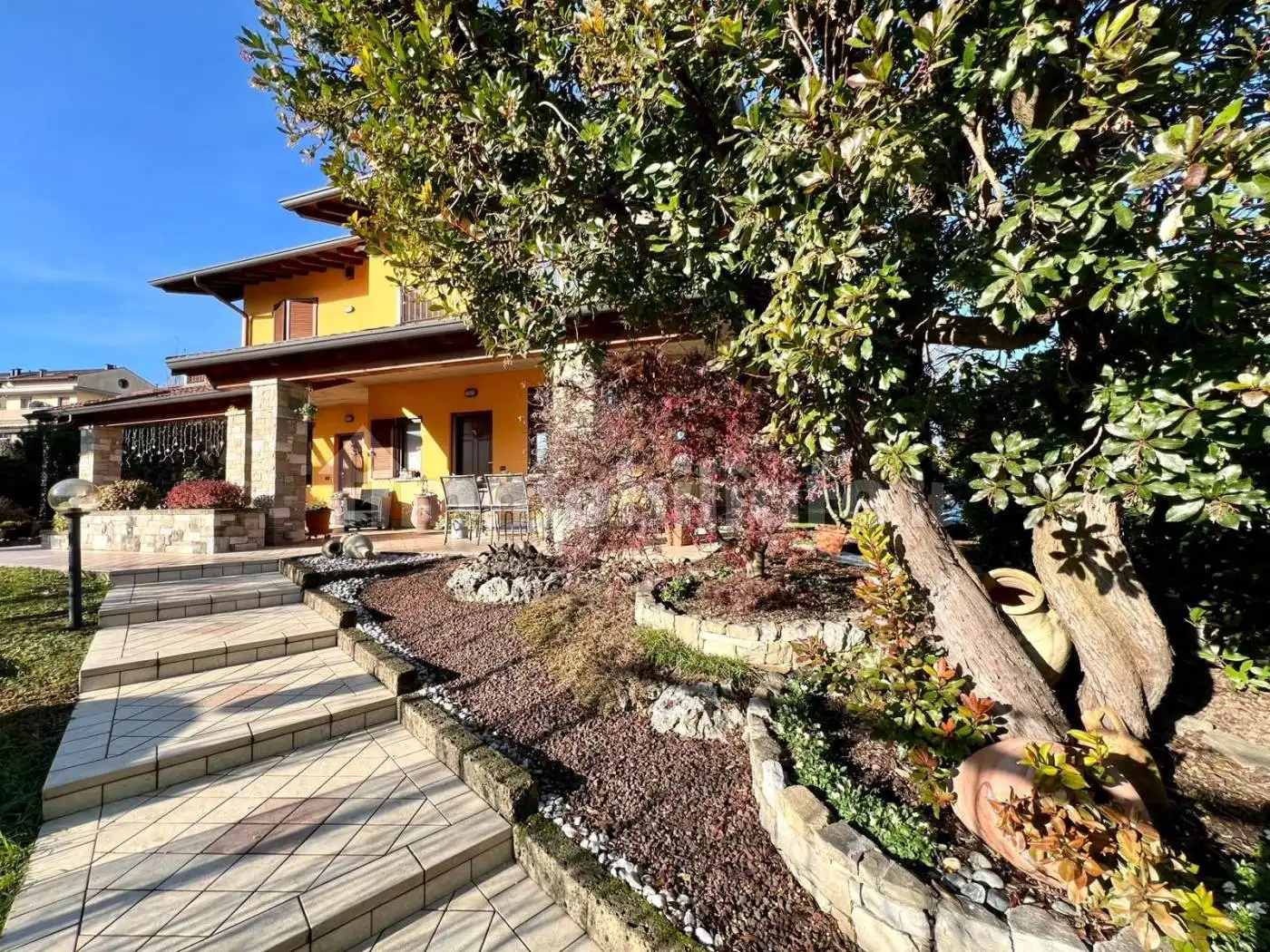 Villa bifamiliare via Galileo Ferraris, Albano Sant'Alessandro - foto 2