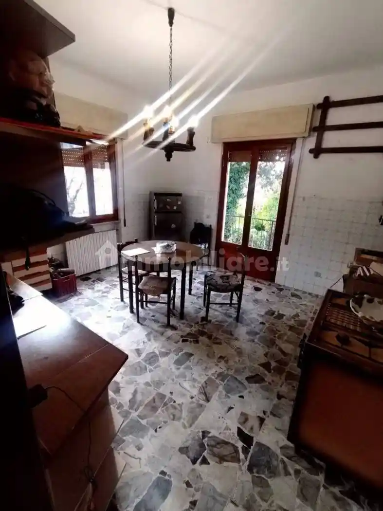 Terratetto unifamiliare 230 m², da ristrutturare, Ronchi - Poveromo, Massa - foto 2