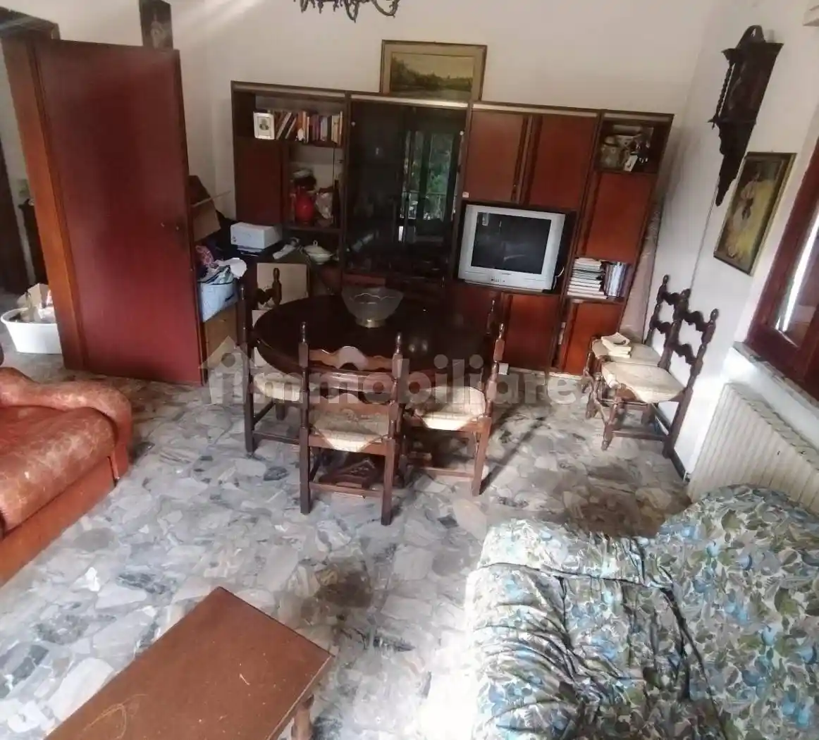 Terratetto unifamiliare 230 m², da ristrutturare, Ronchi - Poveromo, Massa - foto 5