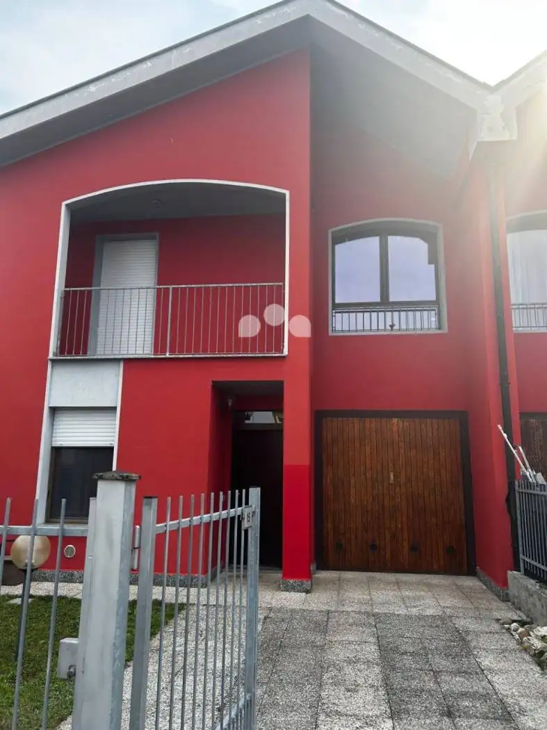 Villa a schiera via Donizetti 13/15, Cremosano - foto 3