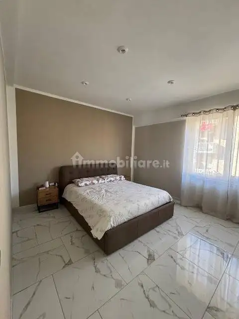 Trilocale ottimo stato, primo piano, Centro, Cene - foto 5