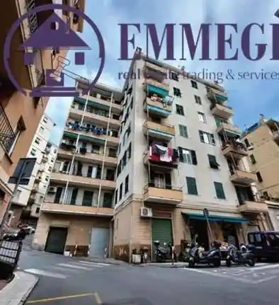 Appartamento in vendita a Genova