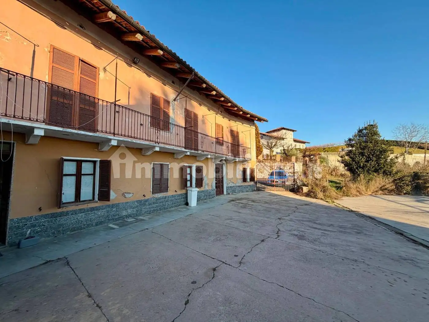 Terratetto plurifamiliare via Prarino 9, Castellinaldo d'Alba - foto 2