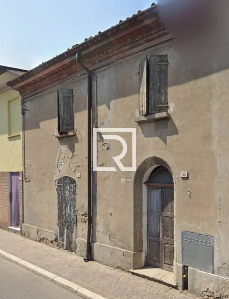 Palazzo - Edificio in vendita a Gambettola