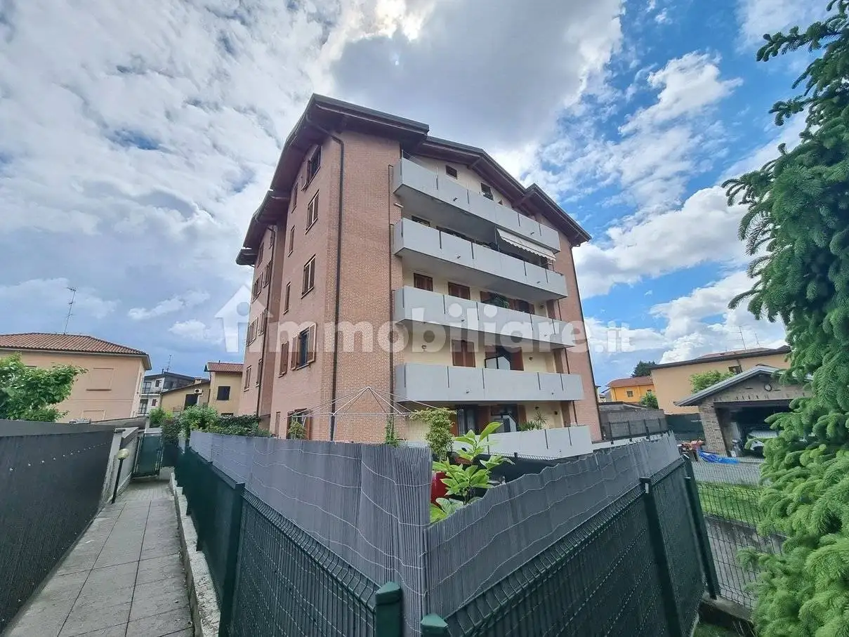 Appartamento in vendita a Limbiate