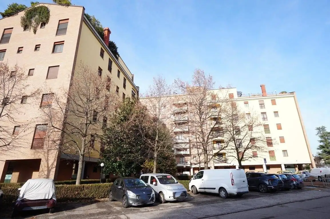 Appartamento in vendita a Modena