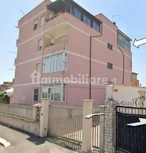 Appartamento in vendita a Pomezia