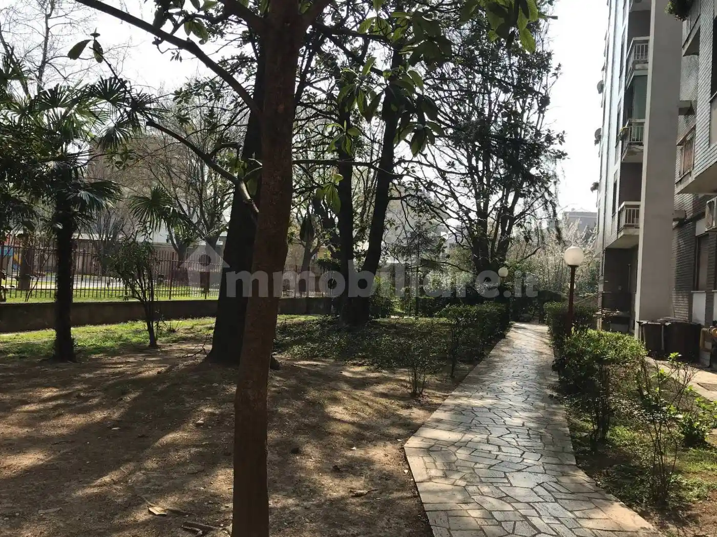 Trilocale via Padova 276, Crescenzago, Milano - foto 3