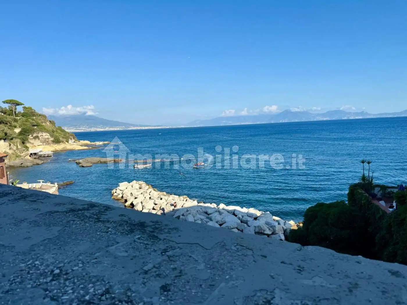 Appartamento in affitto a Napoli