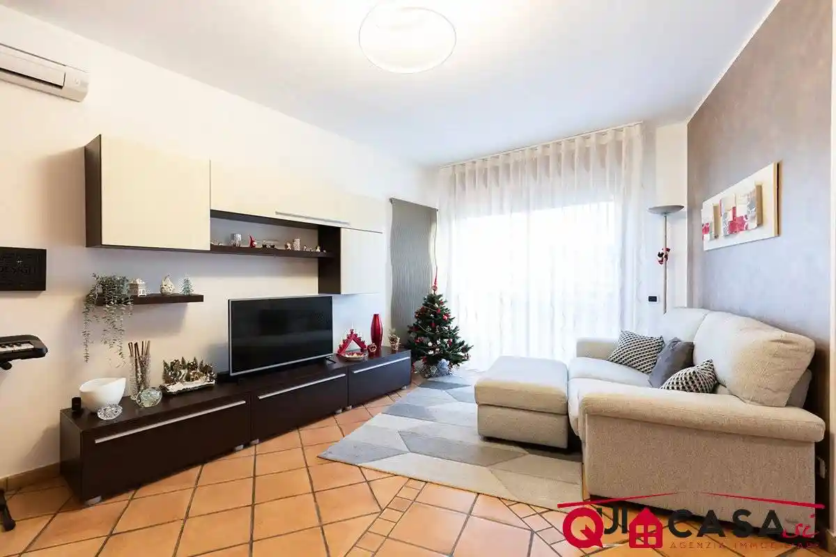 Trilocale via Montecatini 1, Santissimi Apostoli, Busto Arsizio - foto 2