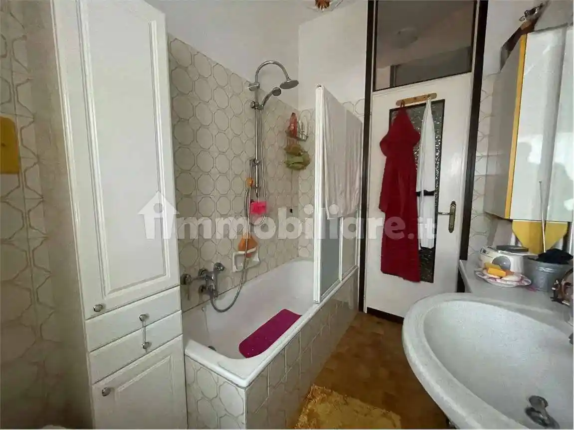 Trilocale via Buozzi, Centro, Vergiate - foto 4