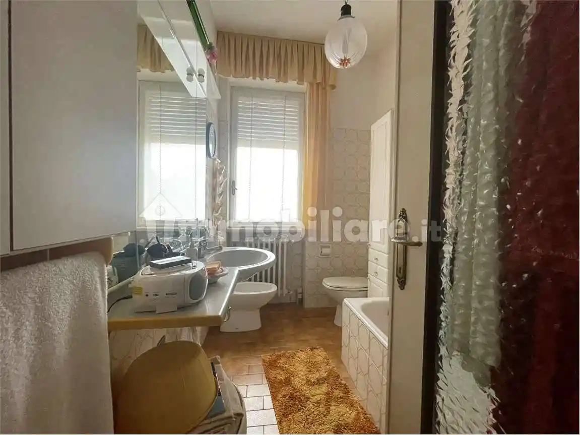 Trilocale via Buozzi, Centro, Vergiate - foto 5