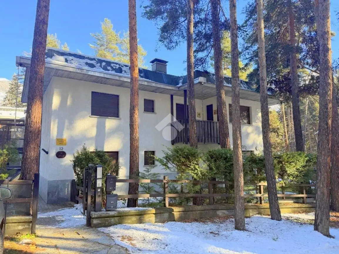 Trilocale via Marco Polo 12, Centro, Bardonecchia - foto 2