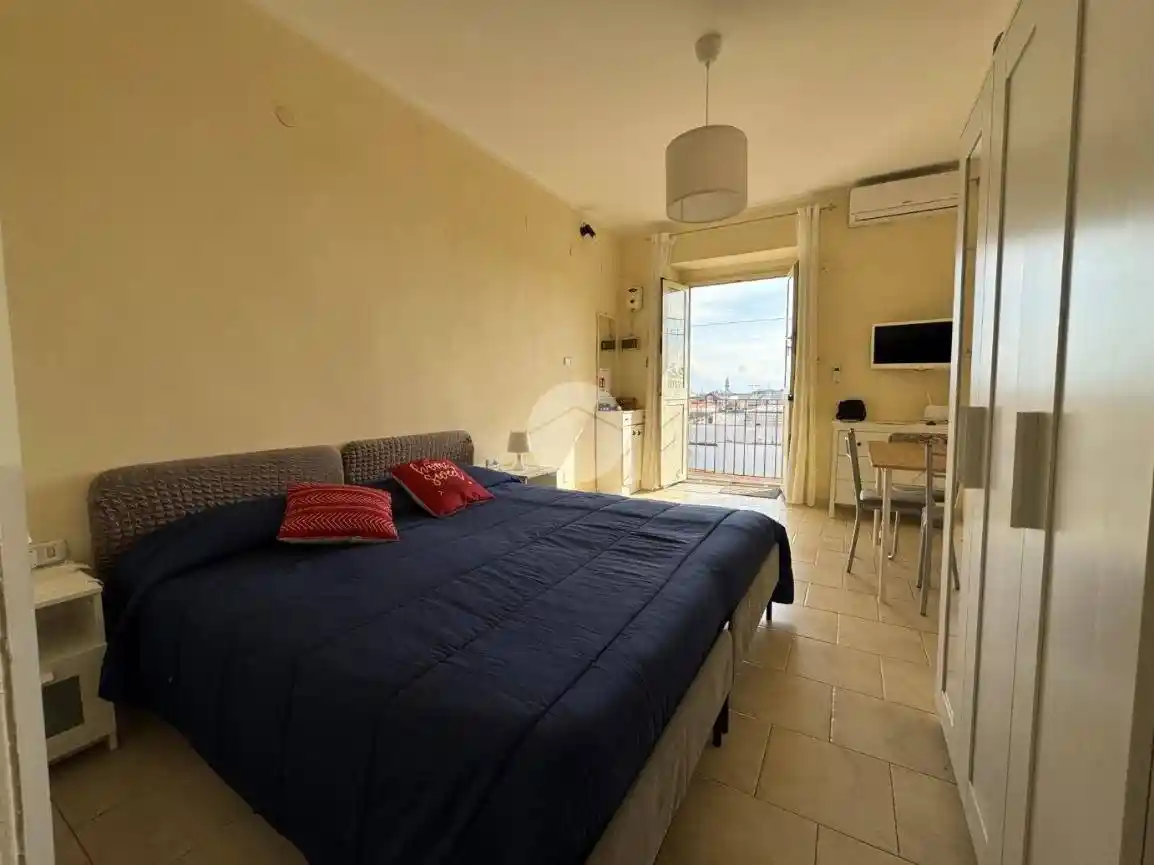 Monolocale via Pietro Trinchera 10, Tribunali, Napoli - foto 2