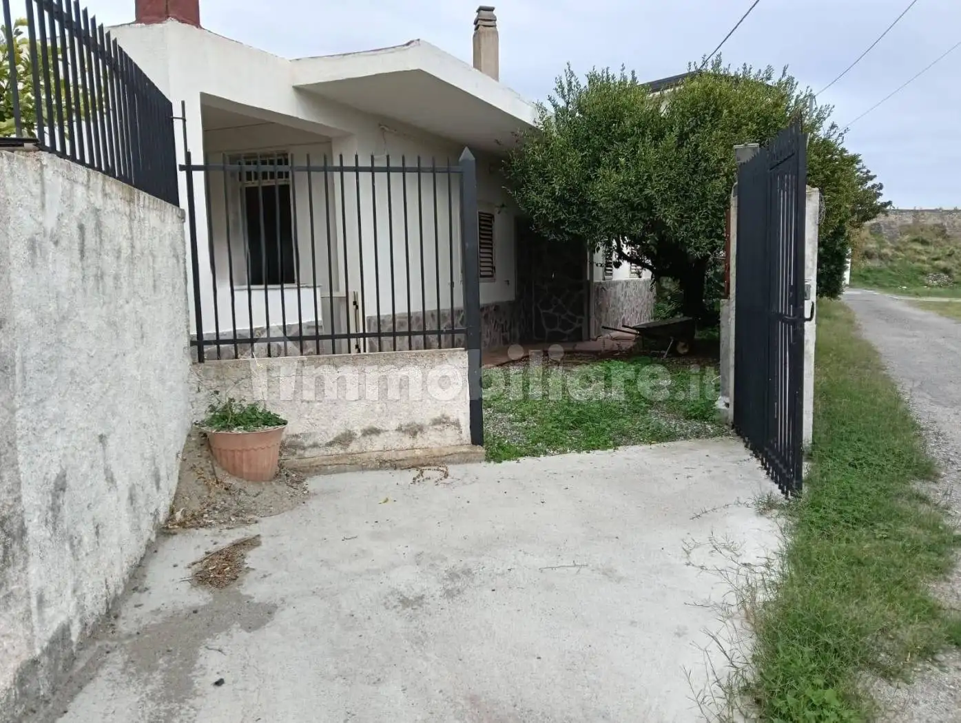 Villa in vendita a Montebello Ionico