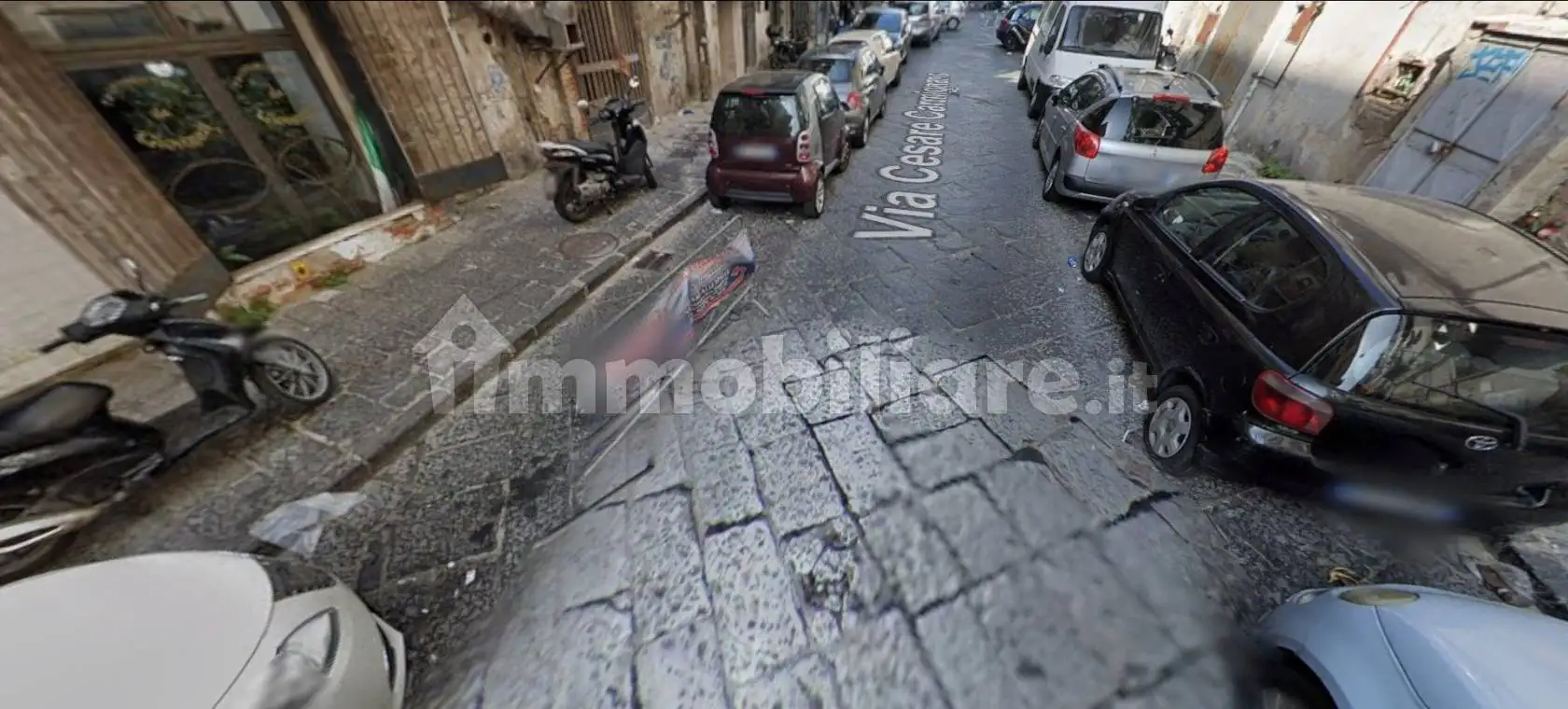 Appartamento in asta a Napoli