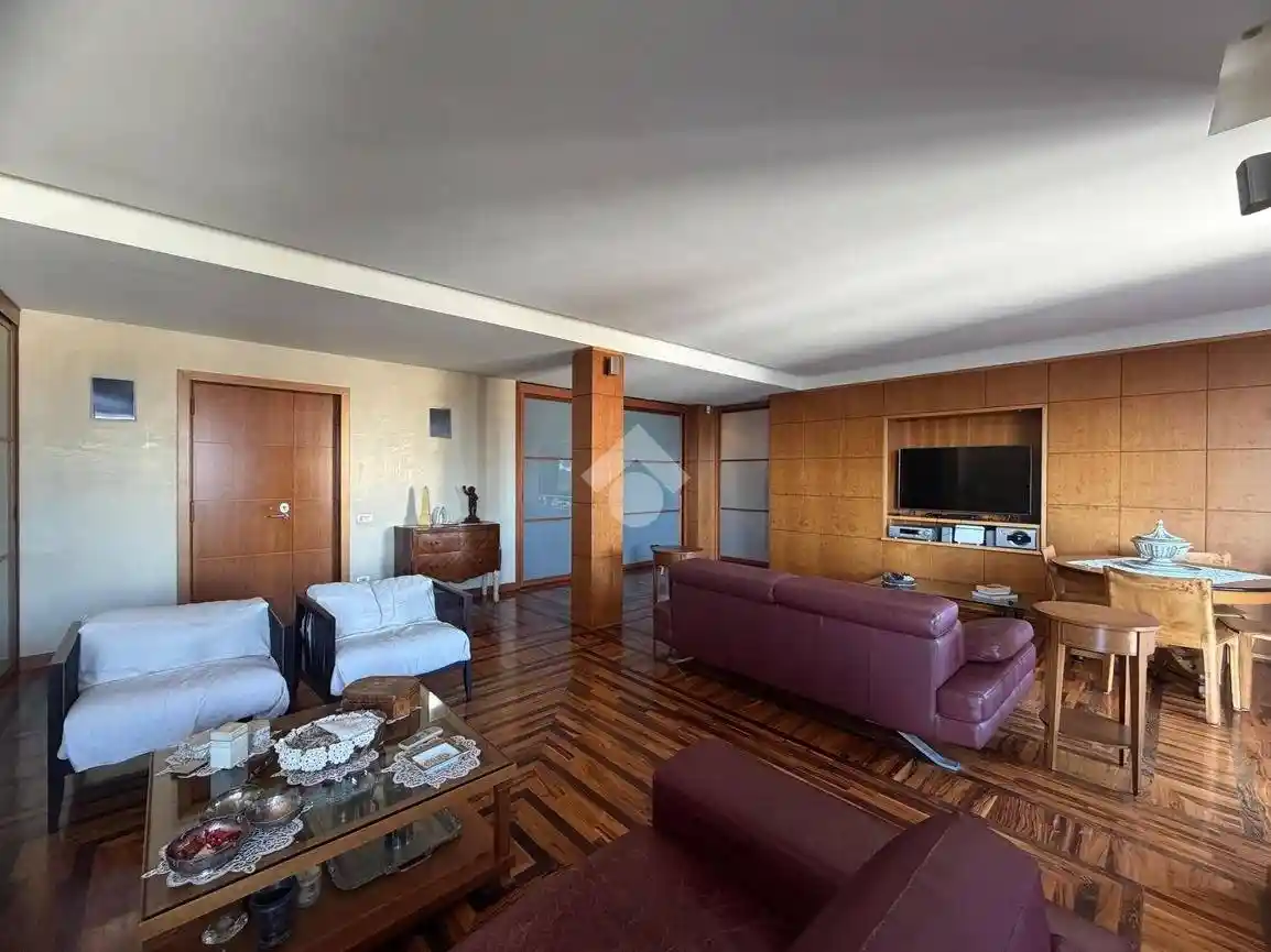 Appartamento via Francesco Petrarca 47, Posillipo, Napoli - foto 2