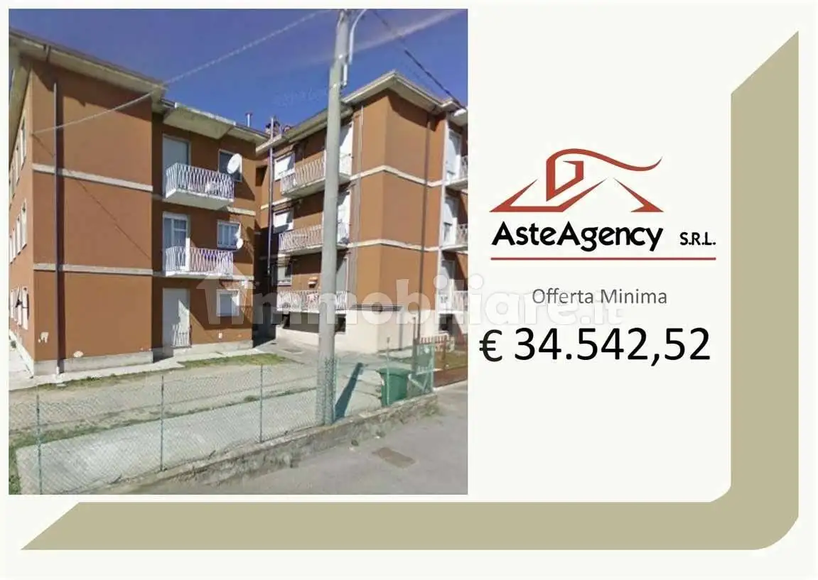 Appartamento in asta a Brembate