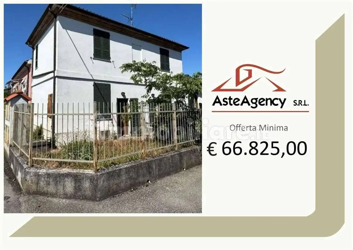 Appartamento in asta a Voghera