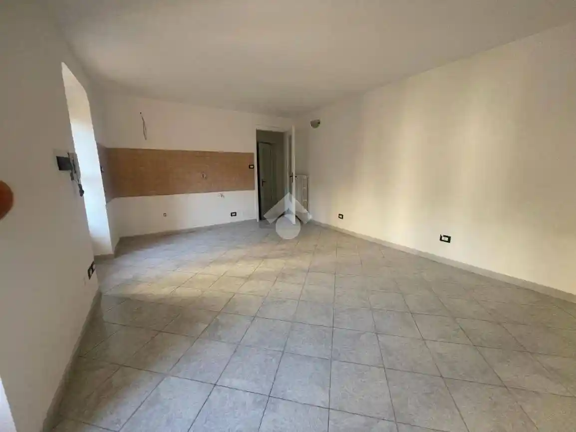 Monolocale piazza santa maria 7, Centro, Bricherasio - foto 4