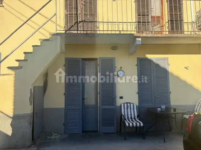 Casa indipendente in vendita a Granozzo con Monticello