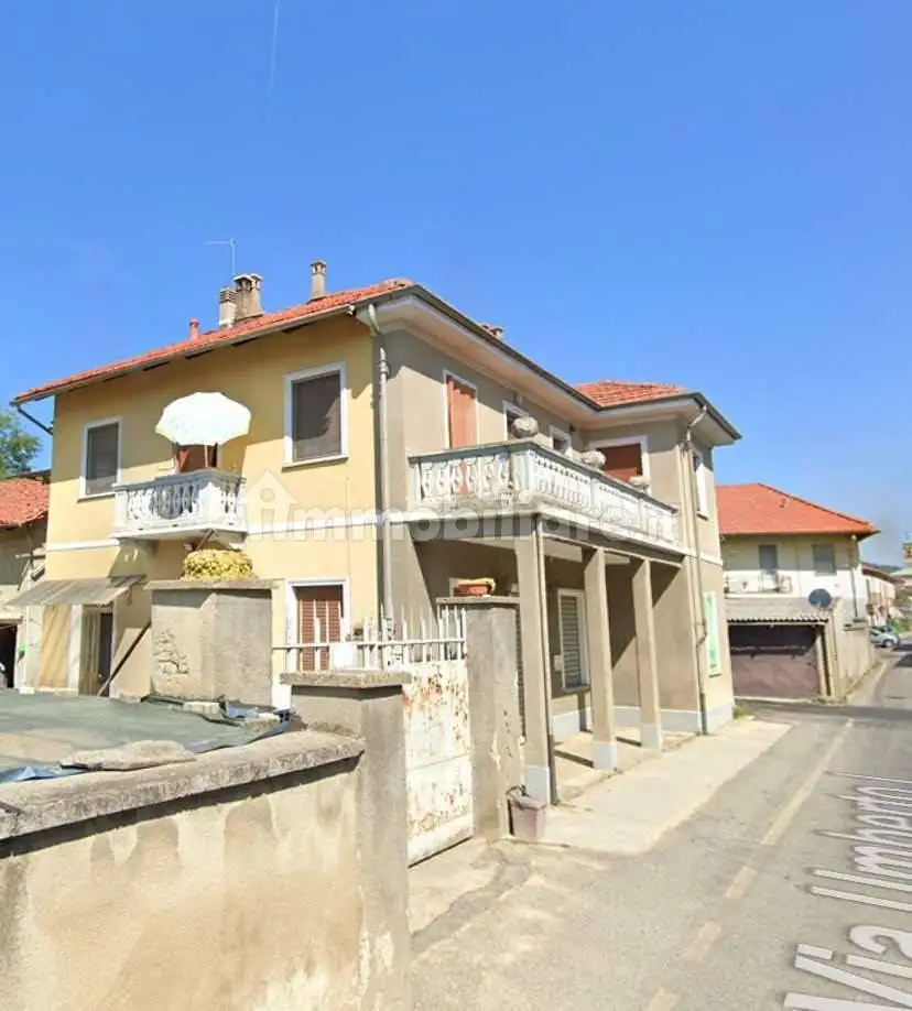 Palazzo - Stabile in asta a Trofarello