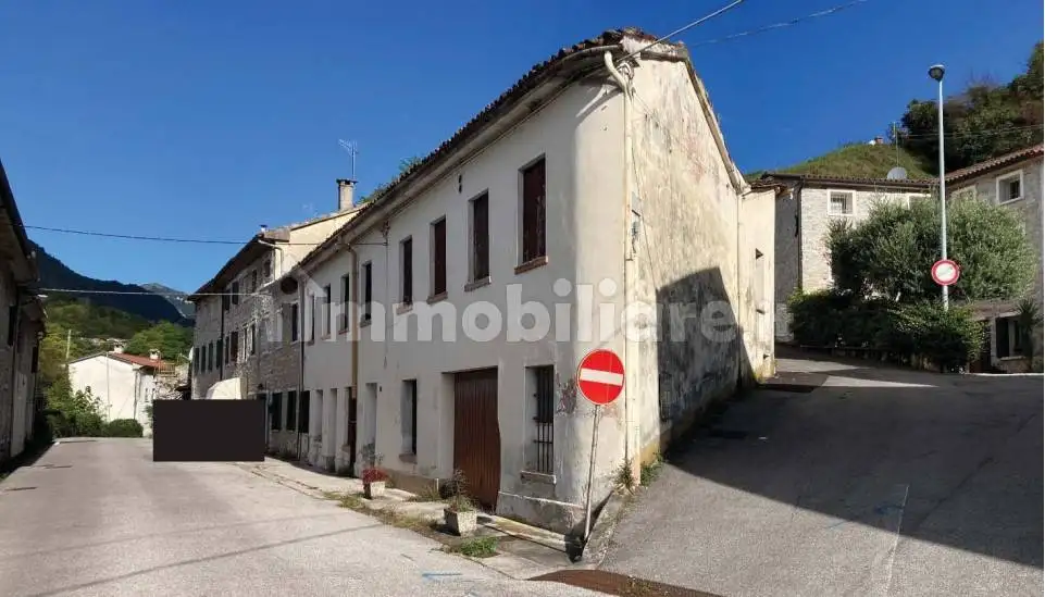 Casa indipendente in asta a Segusino