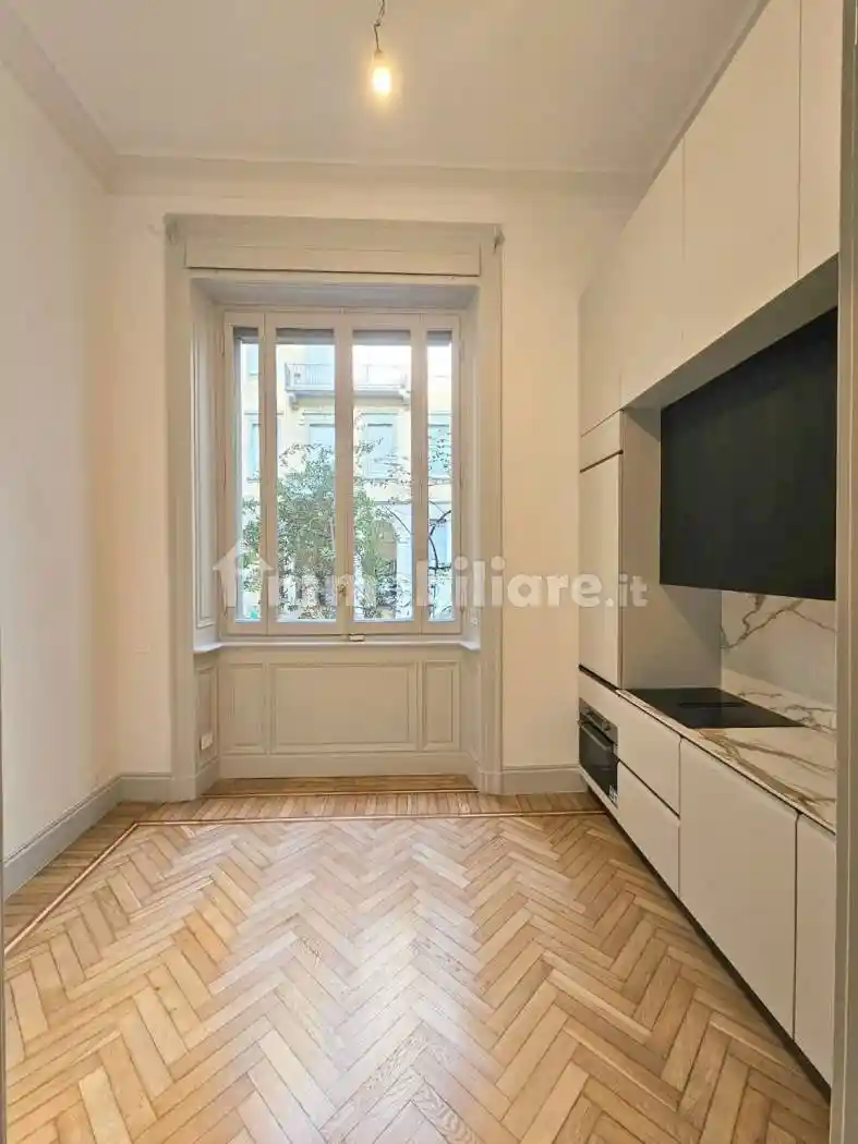 Trilocale ottimo stato, piano rialzato, Vincenzo Monti, Milano - foto 4