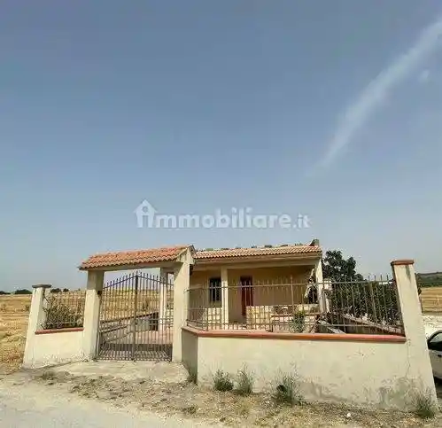 Villa in vendita a Naro